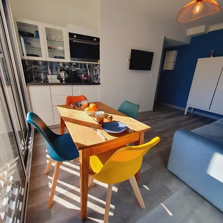 Elegante Club Centre-ville Wifi Piscine - Rossiconciergerie - Linge Inclus *
